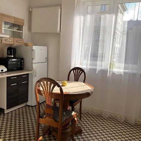 Flat Near Plac Zbawiciela, In Heart Of Warsaw Appartamento Esterno foto
